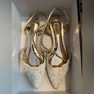 Badgley Mischka Lennon flats with Pearls